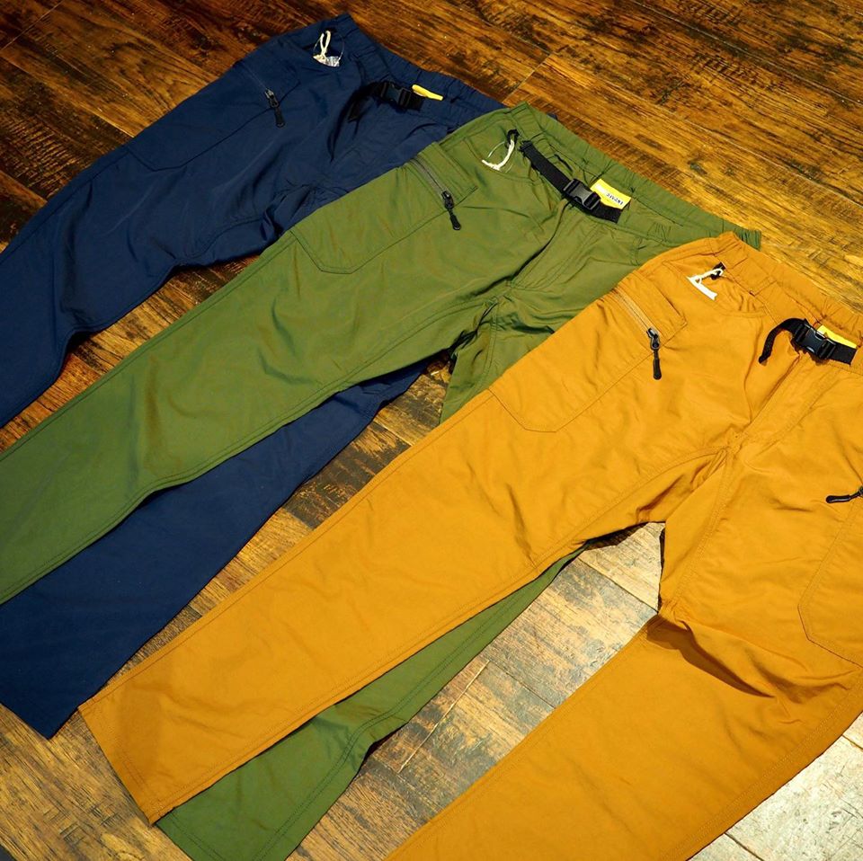 $fields['main_image']['alt']