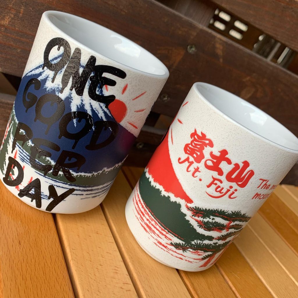 $fields['main_image']['alt']