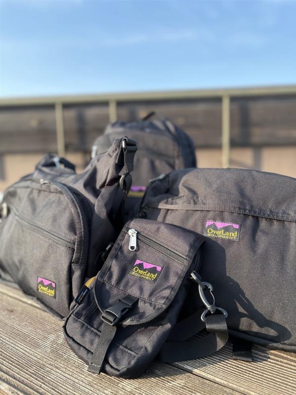 $fields['main_image']['alt']